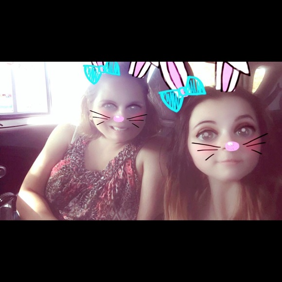 Meet your Posher, Sky & Heather - Picture 2 of 2